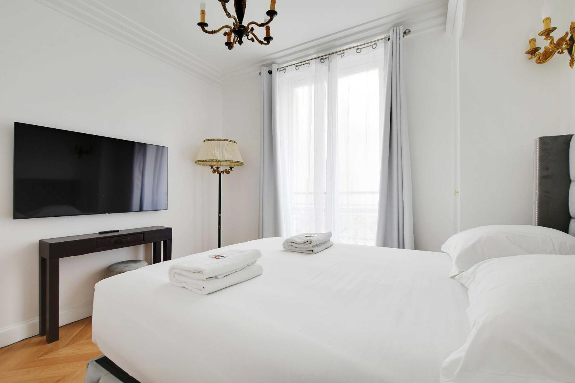 Appartement Luxurious Flat - 4bd8p - Arc De Triomphe Parijs